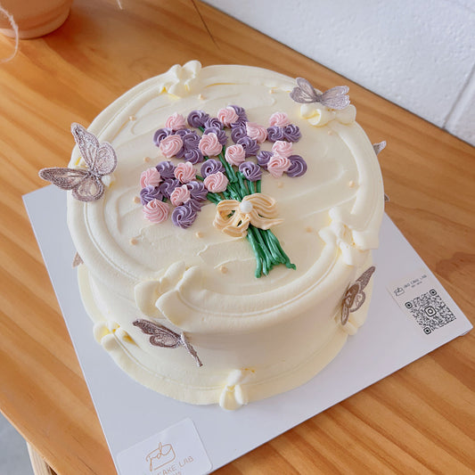 Vintage Style With Hand Drawing Bouquet Cake